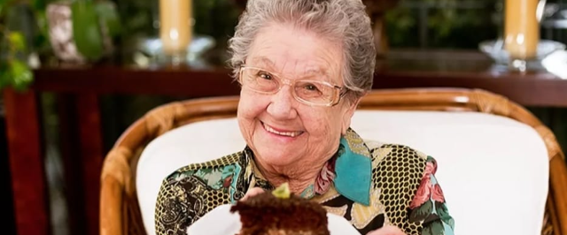 Palmirinha Onofre, apresentadora e cozinheira, morre aos 91 anos