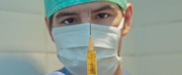 Vacina dos EUA contra coronavírus passa para segunda etapa de testes