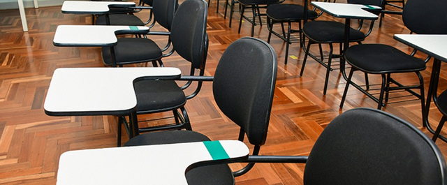 Desde 2013, ensino médio brasileiro não atinge nível esperado de qualidade no Ideb