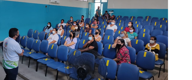 Prefeitura fortalece criação de associação comunitária de mulheres do Riacho para o trato com a palma forrageira para alimentação humana