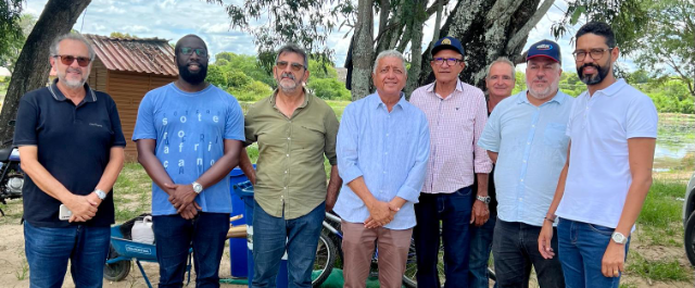 Acompanhada do prefeito em exercício Marcondes, equipe da Sudesb visita locais que estão recebendo obras esportivas no BTN e na Ilha